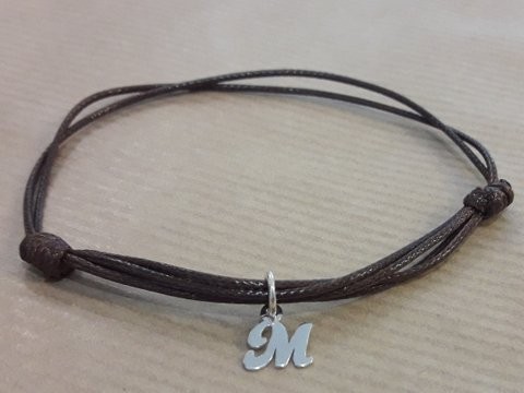 Bracelet with a cord and the letter/initial “M” at Nakiteu Narukvica od Konca sa slovom/inicijalom “M”