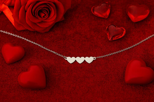 Romantični Nakit za Valentinovo u Nakiteu